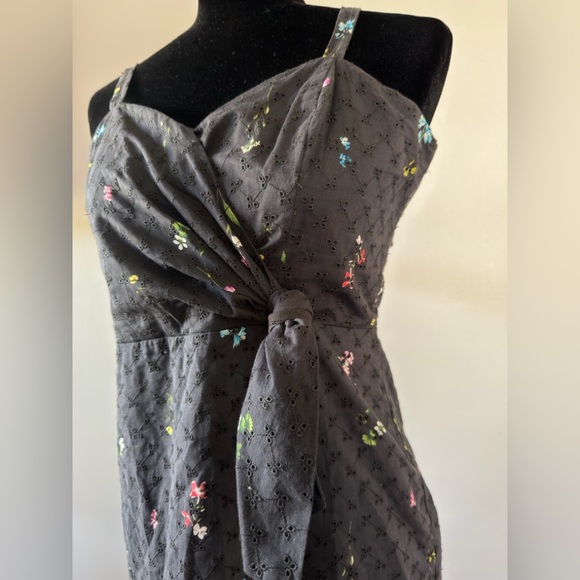 Parker Black Floral Midi Dress - Picture 4 of 12